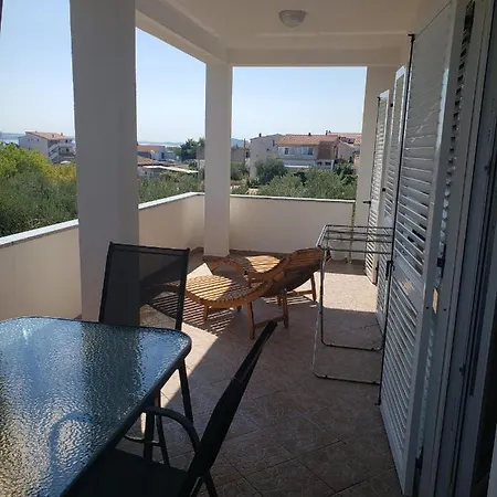 Ciklic Apartment *